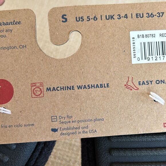 Dearfoams Mama Bear Plaid Dad Slippers NWT - Picture 7 of 9